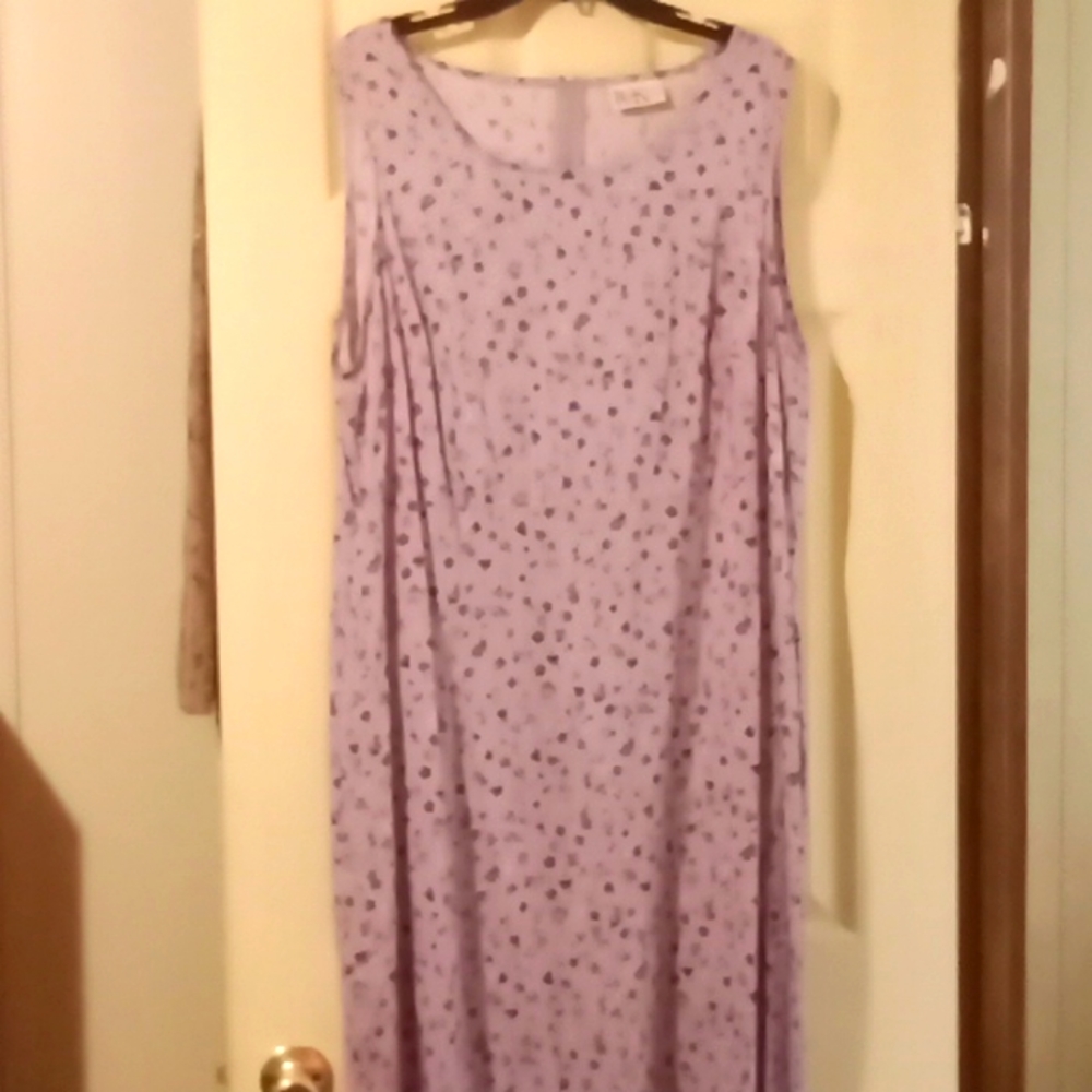 R & K dress. Size XL. Beautiful purple for the spring!!